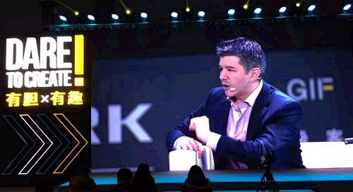在1月15日极客公园创新大会上，Uber创始人Travis Kalanick发表了题为《一个极客工科男的新商业之旅》的主题演讲。
